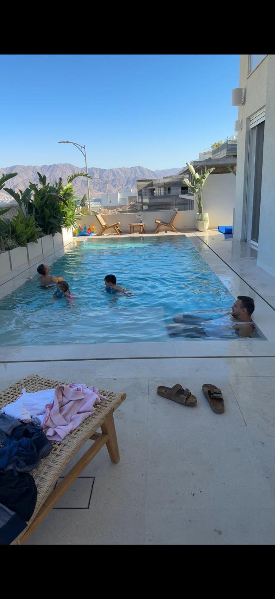 Villa King
